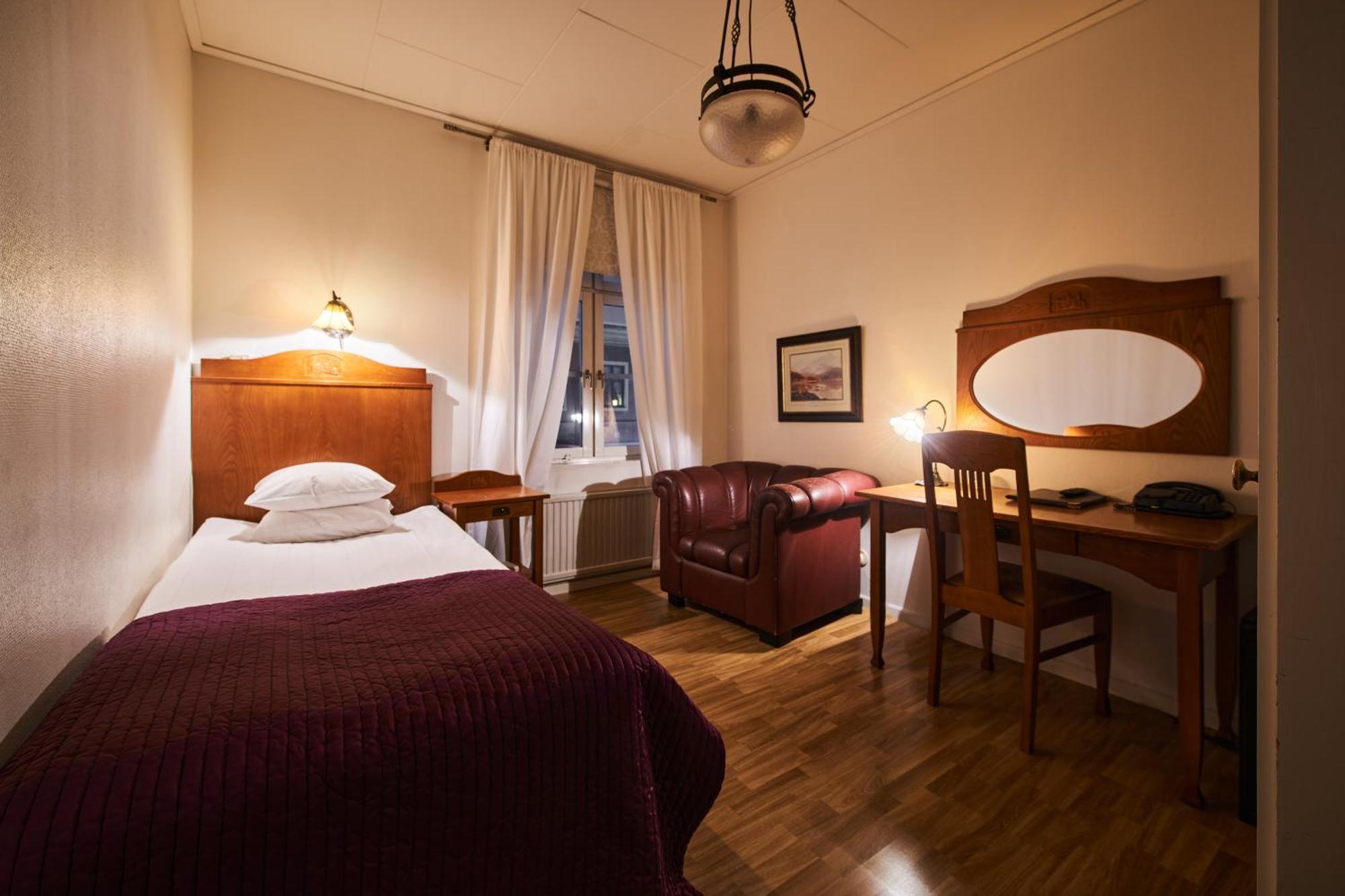 Hotell Laeckoe Lidköping Exterior foto